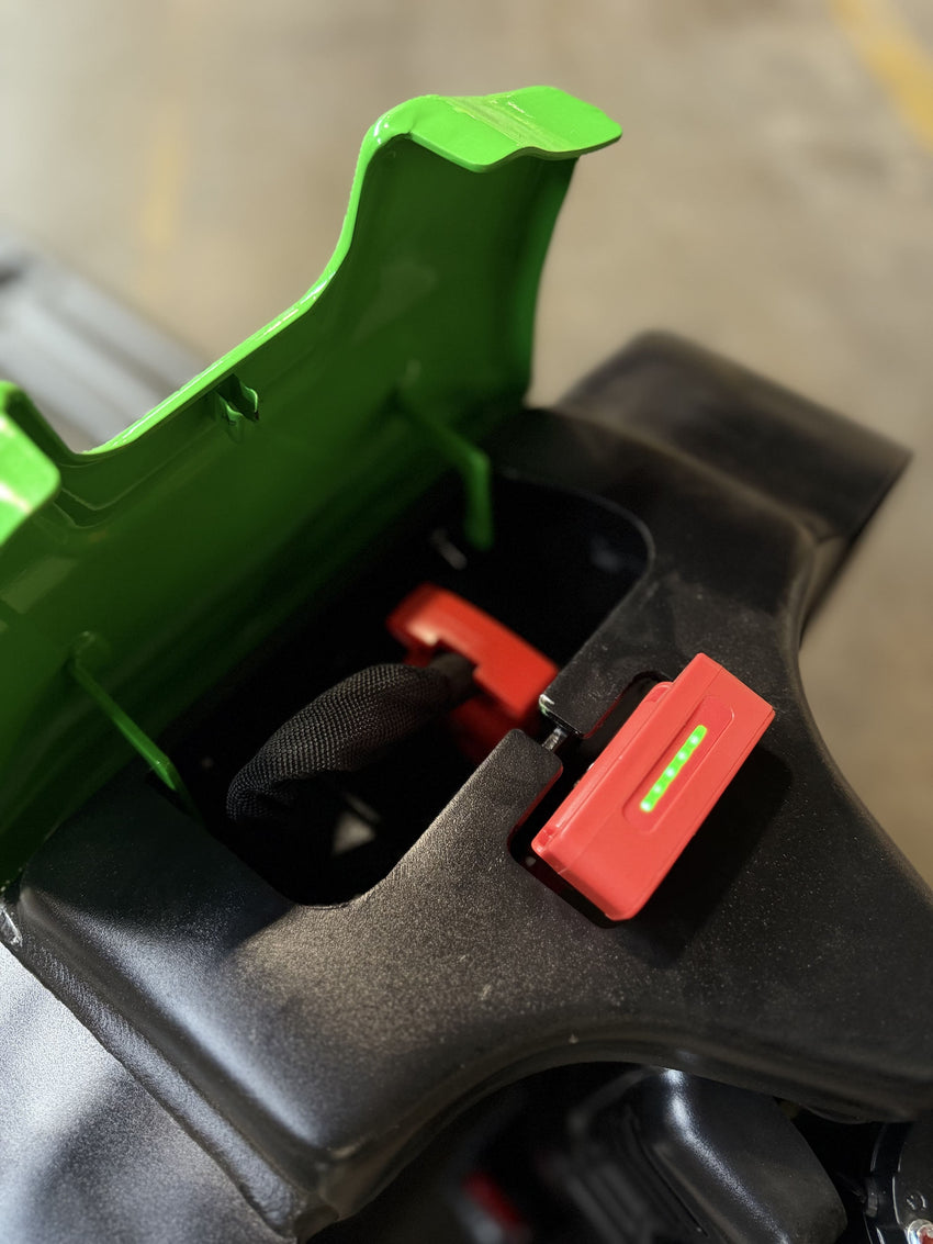 Raelon F4 3300lbs Lithium-Ion Electric Pallet Jack product image 8